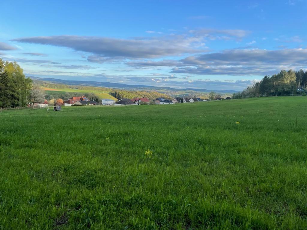 Deine-Eifel-Ferienwohnung Feusdorf Екстериор снимка