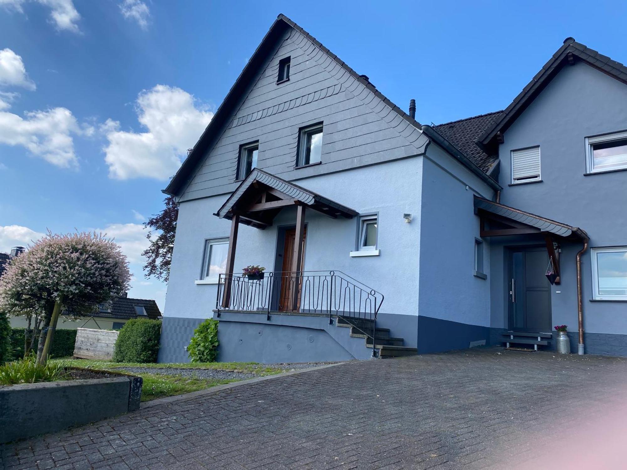 Deine-Eifel-Ferienwohnung Feusdorf Екстериор снимка