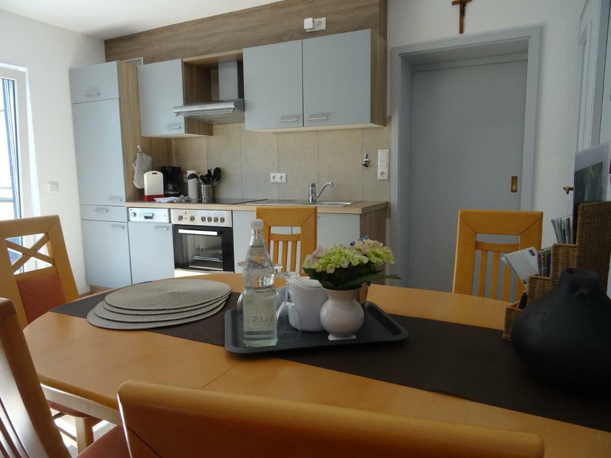 Deine-Eifel-Ferienwohnung Feusdorf Екстериор снимка