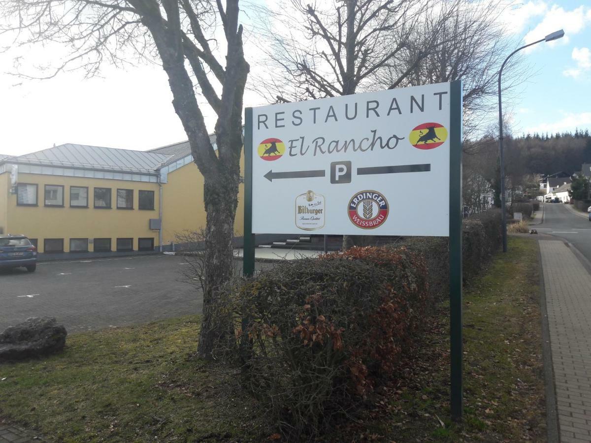 Deine-Eifel-Ferienwohnung Feusdorf Екстериор снимка